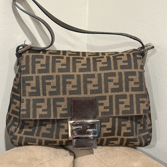 Authentic Fendi Zucca Mama Baguette – Excellent Condition - Picture 10 of 10